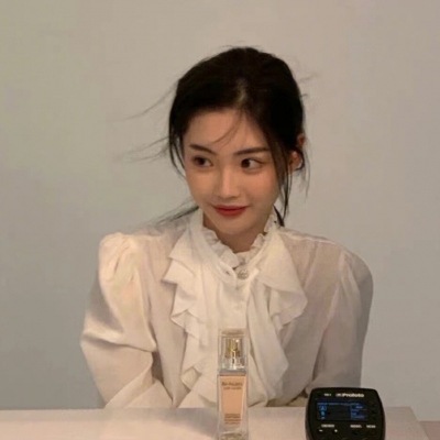 qq刷名片永久免费网站有哪些